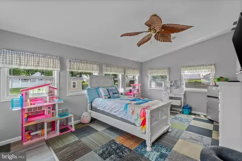 407 Bowleys Quarters Rd, Middle River, MD 21220 photo 16