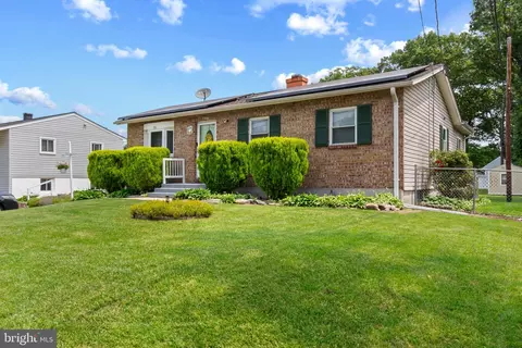 407 Bowleys Quarters Rd, Middle River, MD 21220 photo 2