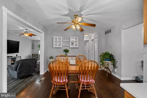 407 Bowleys Quarters Rd, Middle River, MD 21220 photo 11