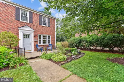 130 Stanmore Rd, Baltimore, MD 21212