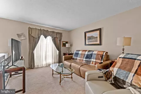410 Kosoak Rd, Middle River, MD 21220 photo 8