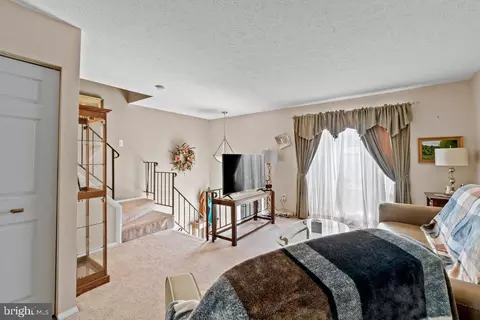 410 Kosoak Rd, Middle River, MD 21220 photo 6