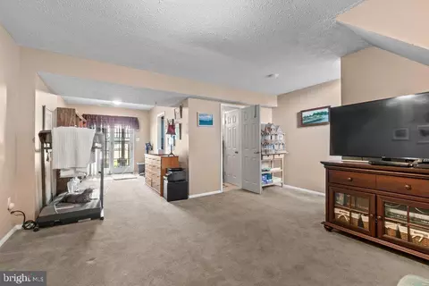 410 Kosoak Rd, Middle River, MD 21220 photo 28