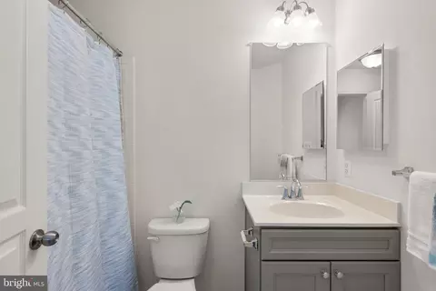 9950 Ravenhurst Rd, Middle River, MD 21220 photo 35