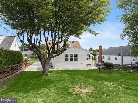 Exterior - 4229 Soth Ave, Nottingham, MD 21236 photo 11 of 15