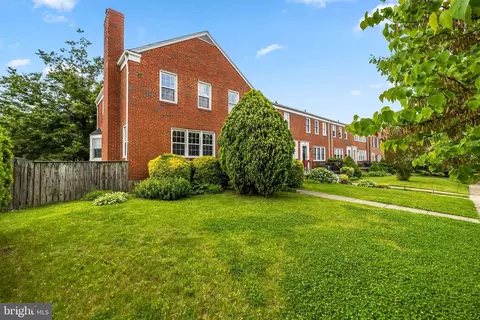 1459 Putty Hl, Towson, MD 21286