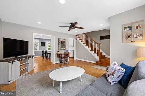 Other - 206 Blenheim Rd, Baltimore, MD 21212 photo 6 of 10