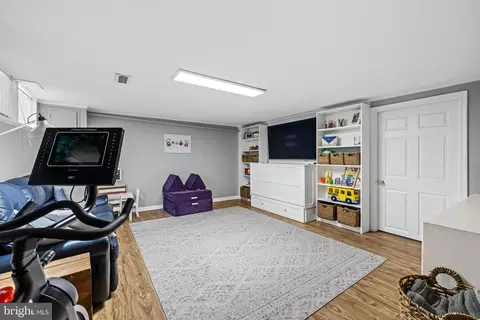 Other - 206 Blenheim Rd, Baltimore, MD 21212 photo 7 of 10