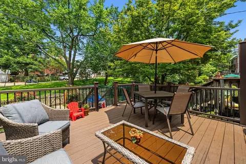 Exterior - 206 Blenheim Rd, Baltimore, MD 21212 photo 2 of 7
