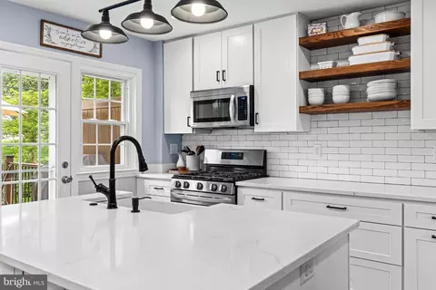 Kitchen - 206 Blenheim Rd, Baltimore, MD 21212 photo 6 of 6