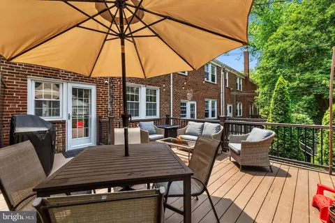 Exterior - 206 Blenheim Rd, Baltimore, MD 21212 photo 4 of 7