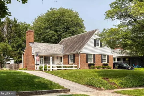 512 Piccadilly Rd, Towson, MD 21204