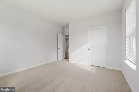 Entry Way - 10006 Campbell Blvd, Middle River, MD 21220 photo 1 of 11