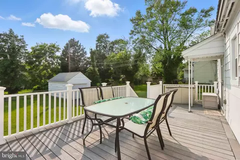 Exterior - 1022 S Beechfield Ave, Baltimore, MD 21229 photo 5 of 7