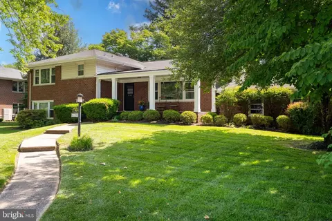 6129 N Charles St, Baltimore, MD 21212