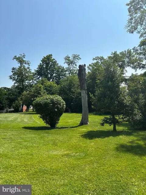 Fairway Avenue, Catonsville, MD 21228