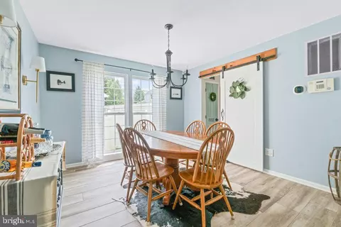 5503 Rogue Ct, White Marsh, MD 21162 photo 9