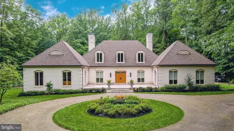 2422 Velvet Valley Way, Owings Mills, MD 21117