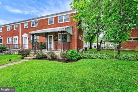 2240 Ellen Ave, Parkville, MD 21234
