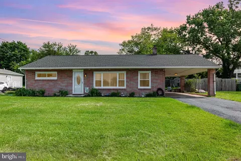 4116 Kahlston Rd, Nottingham, MD 21236