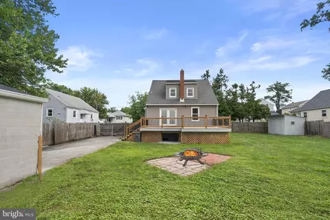 Exterior - 3101 Texas Ave, Parkville, MD 21234 photo 2 of 15