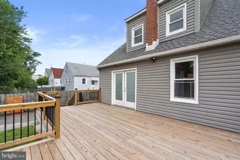 Exterior - 3101 Texas Ave, Parkville, MD 21234 photo 5 of 15