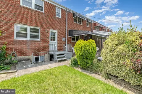 Exterior - 934 Circle Dr, Halethorpe, MD 21227 photo 1 of 3
