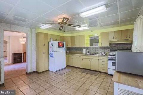 139 Baltimore Ave, Dundalk, MD 21222 photo 17