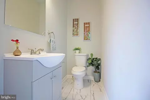 118 2nd Ave, Halethorpe, MD 21227 photo 9