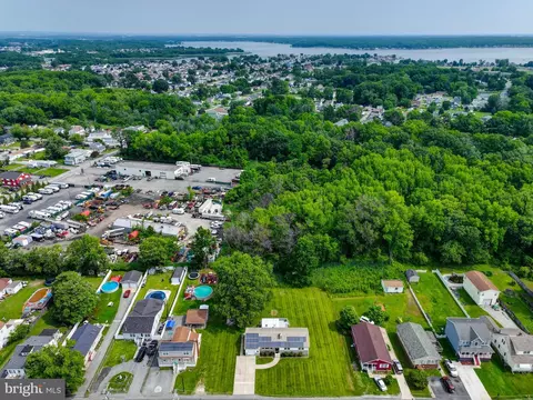 2411 Ruth Ave, Sparrows Point, MD 21219 photo 40