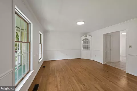6 Constantine Dr, Phoenix, MD 21131 photo 9