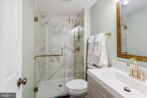 Bath - 7927 Chipper Rd, Windsor Mill, MD 21244 photo 1 of 4