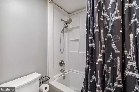 Bath - 7927 Chipper Rd, Windsor Mill, MD 21244 photo 2 of 4