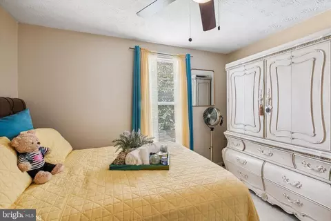 Bedroom - 7927 Chipper Rd, Windsor Mill, MD 21244 photo 7 of 9