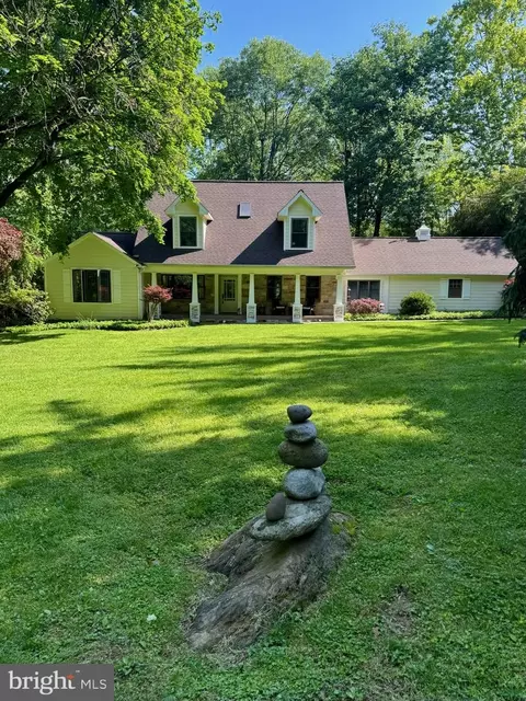 712 E Seminary Ave E, Towson, MD 21286