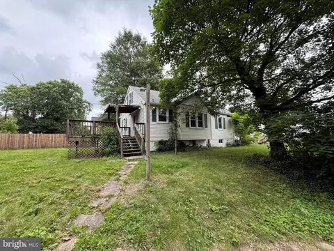 Exterior - 3602 Tulip Ave, Halethorpe, MD 21227 photo 5 of 6