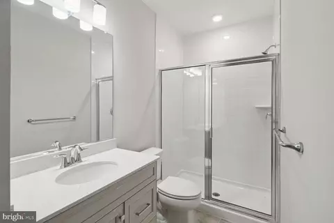Bath - 4010 Milner Rd, Nottingham, MD 21236 photo 1 of 2