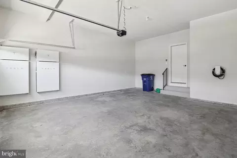 Entry Way - 4010 Milner Rd, Nottingham, MD 21236 photo 6 of 6