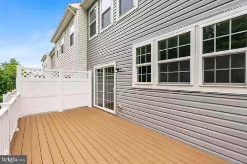 Exterior - 913 Sandy Run, Middle River, MD 21220 photo 4 of 7