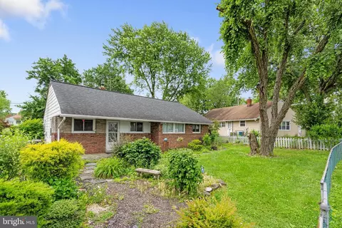 2000 Longview Ct, Rosedale, MD 21237 photo 4