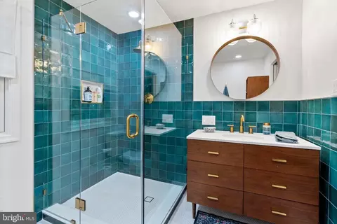 Bath - 12851 Stone Eagle Rd, Phoenix, MD 21131 photo 6 of 8
