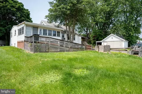 6701 Edwards Ave, Windsor Mill, MD 21244 photo 5