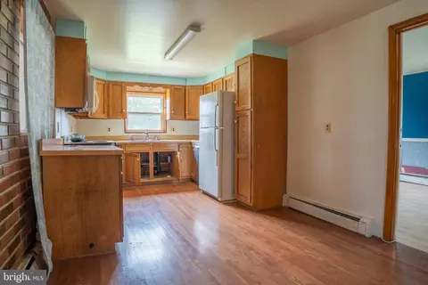 6701 Edwards Ave, Windsor Mill, MD 21244 photo 11