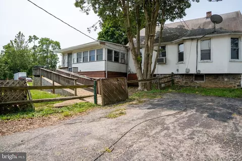6701 Edwards Ave, Windsor Mill, MD 21244 photo 2