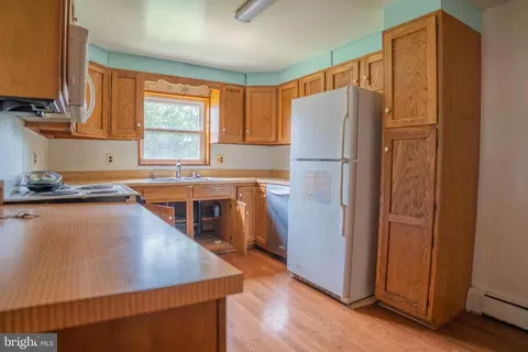 6701 Edwards Ave, Windsor Mill, MD 21244 photo 9
