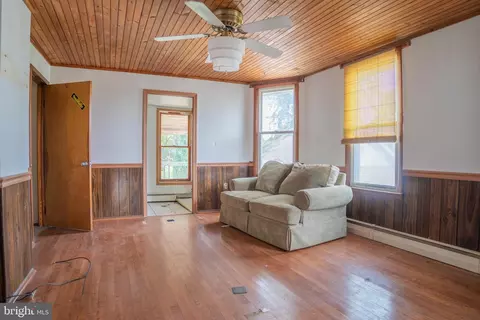 6701 Edwards Ave, Windsor Mill, MD 21244 photo 7