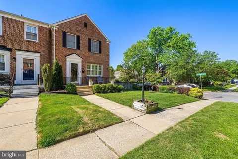 427 Old Trail Rd, Baltimore, MD 21212