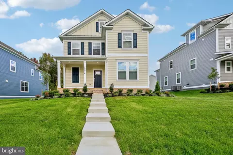 10004 Campbell Blvd, Middle River, MD 21220