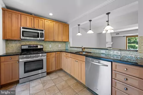 21 Waterbird Ct #21, Cockeysville, MD 21030