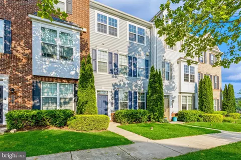 519 Long Wall Dr, Reisterstown, MD 21136